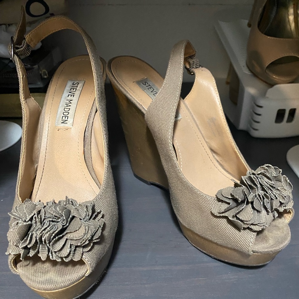 Steve Madden wedge heels